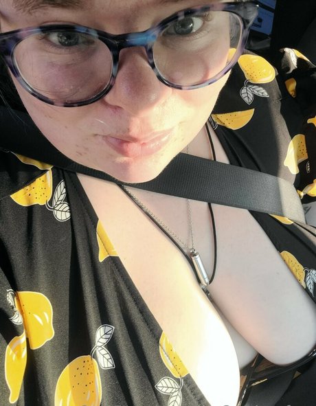 Nacktes geleaktes OnlyFans-Foto von Curv3s4daysfree