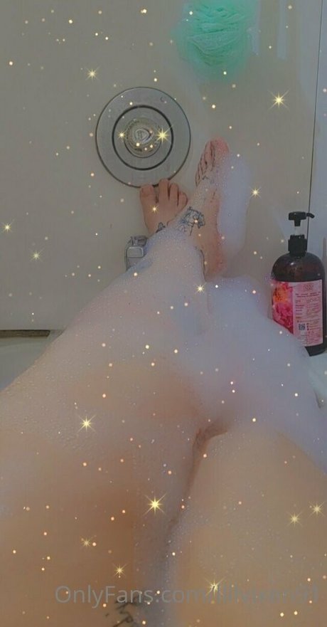 Alasti lekkinud OnlyFans-i pilt Foxxxymomma91