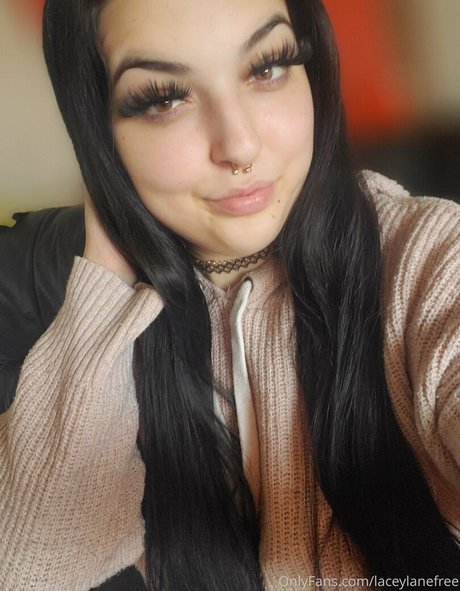 Laceylanefree OnlyFansリークヌード写真