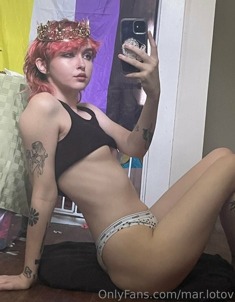 Naken läckt OnlyFans-bild av Marlotov