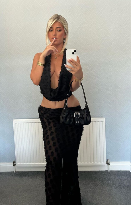 Alasti lekkinud OnlyFans-i pilt Izzytaffs