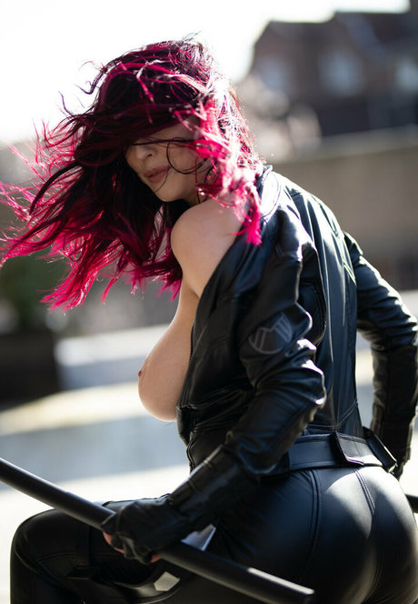 Januaryembersxo OnlyFansリークヌード写真