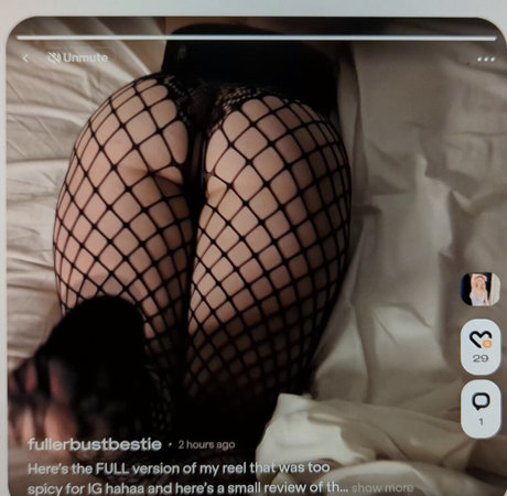 Foto di nudo di fuga di OnlyFans di Saterra St Jean