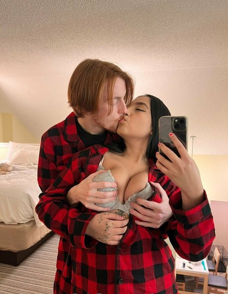 Обнаженная фотография утечки OnlyFans от Jordanxcryssy