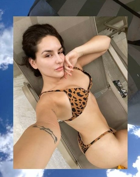 Foto di nudo di fuga di OnlyFans di Kefera Buchmann