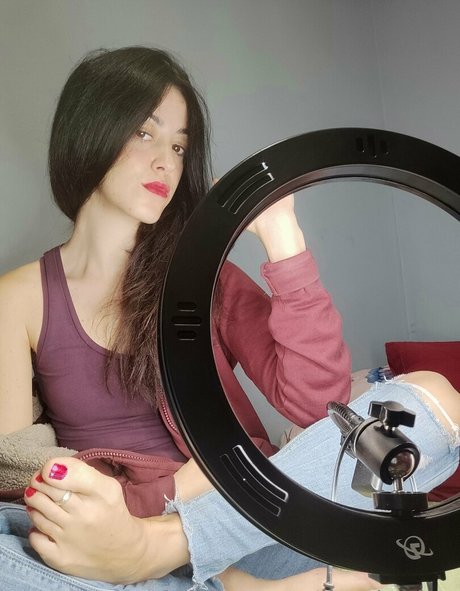 Naakte gelekte OnlyFans-foto van Marghefeet