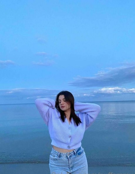 Alasti lekkinud OnlyFans-i pilt Puffammy