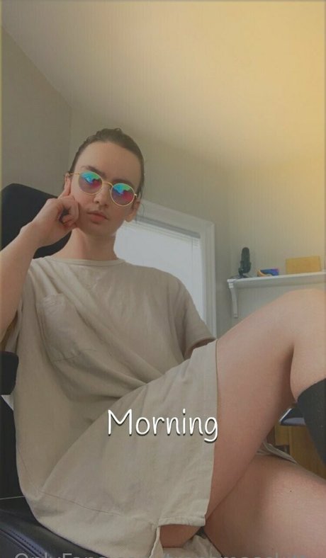 Nahá fotka uniklých OnlyFans od Transmasckitty