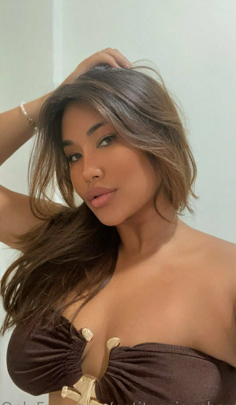 Alasti lekkinud OnlyFans-i pilt Mycuteasiangirlfriend