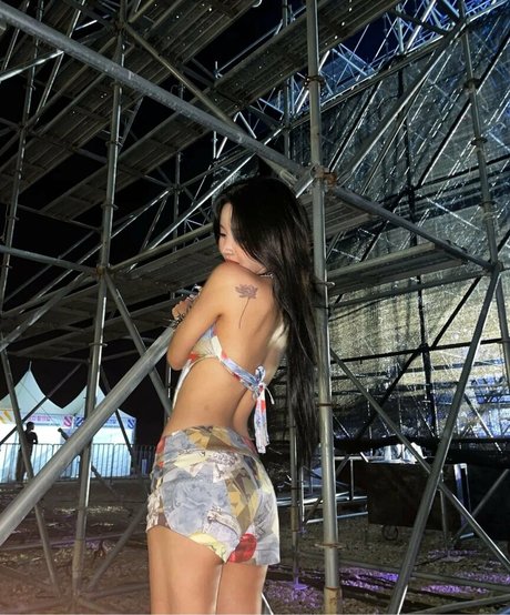 Naakte gelekte OnlyFans-foto van Tinyprettyj