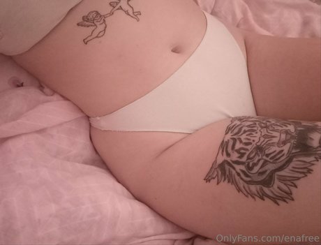 OnlyFans-model Enafree