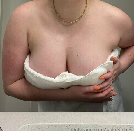 Nahá fotka uniklých OnlyFans od Savpeaches