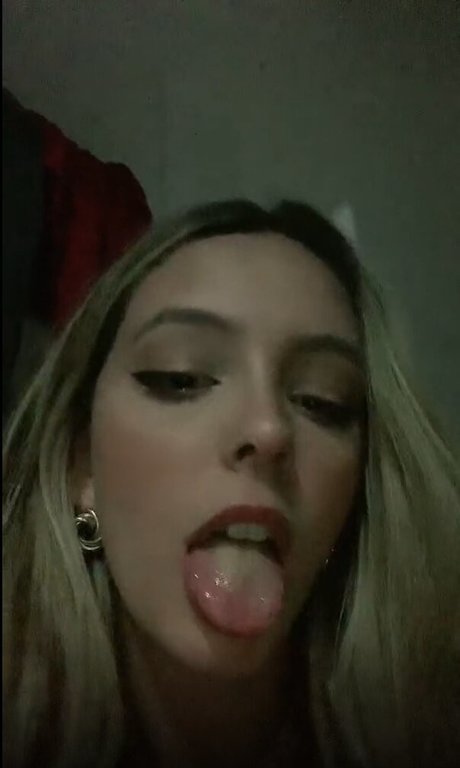 Naken lekkede OnlyFans-bilde av Calistah