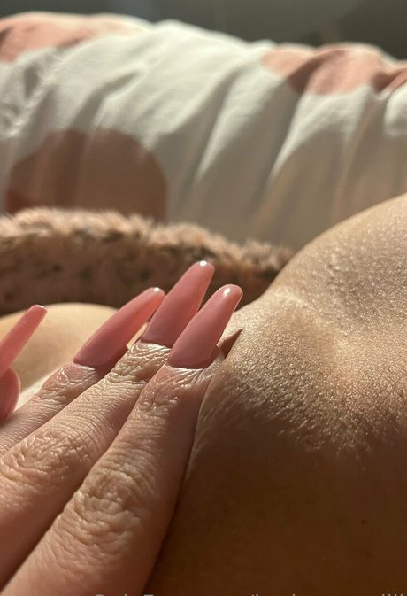 Nahá fotka uniklých OnlyFans od Jordanangellll