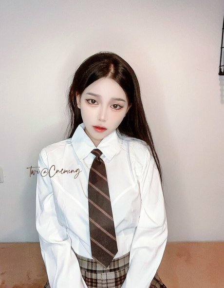 Cncmeng OnlyFans泄露裸照