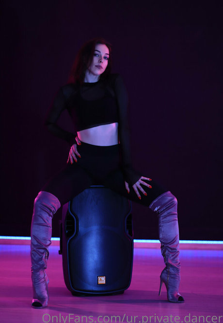 OnlyFans-model Urrprivatedance