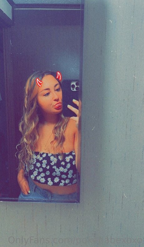 OnlyFans-model Pokebabexoxo