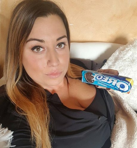 Alasti lekkinud OnlyFans-i pilt Curvygirl89