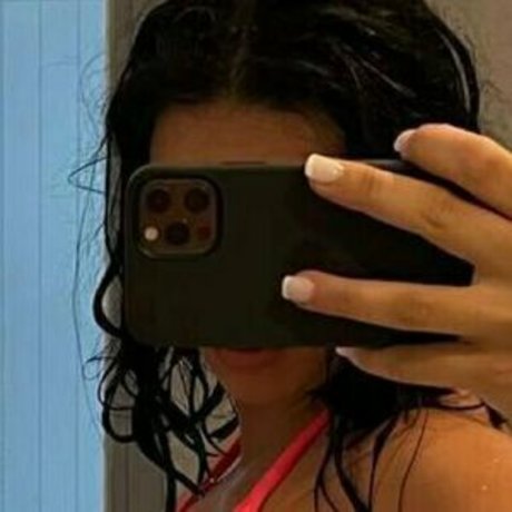 Обнаженная фотография утечки OnlyFans от Alexakiss1