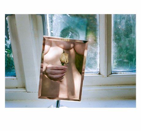 Tan Smith OnlyFans泄露裸照