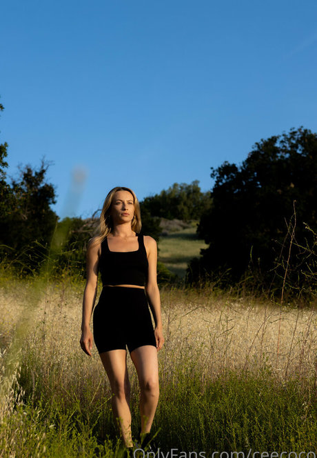 Photo nue de fuite OnlyFans de Ceecoco