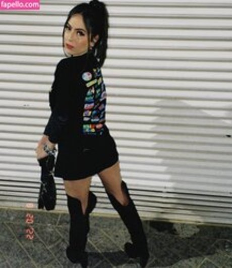 Naakte gelekte OnlyFans-foto van Fernanda Kalyne