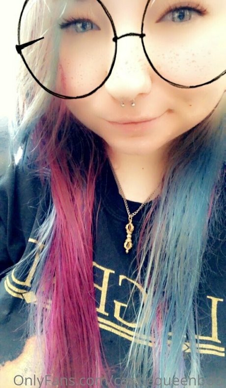 Nacktes geleaktes OnlyFans-Foto von Cassiequeenboo