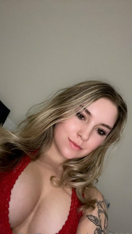 Elewis9212 OnlyFansリークヌード写真