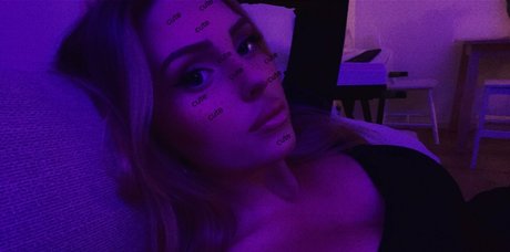 Swegirlmafia naked leaks OnlyFans pic