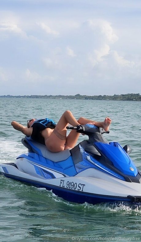 Nacktes geleaktes OnlyFans-Foto von Woodsmanwife