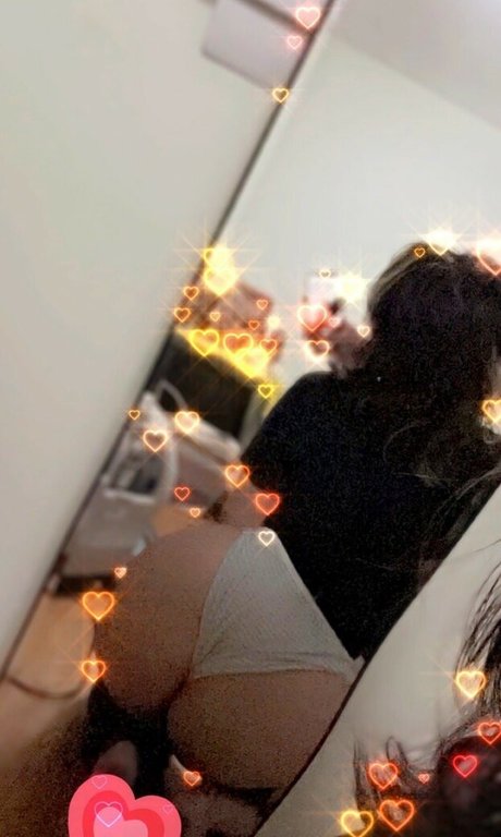 Alasti lekkinud OnlyFans-i pilt Clafaery