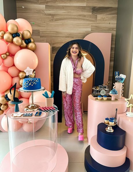 Naken läckt OnlyFans-bild av Alice Aquino