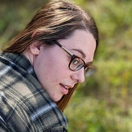 Naken lekkede OnlyFans-bilde av Okaykaylakayfree