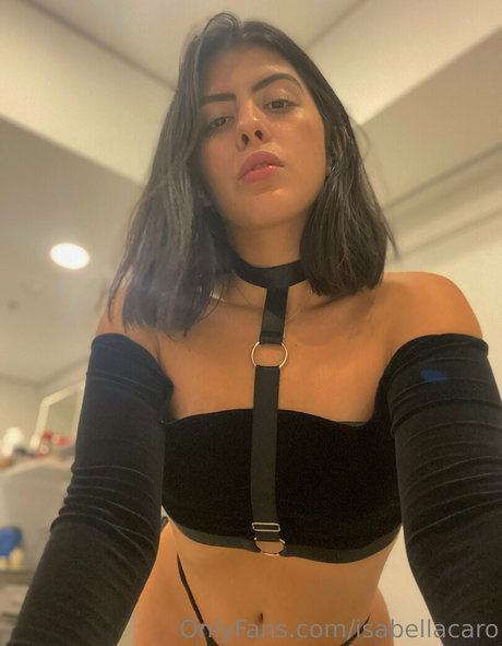 Naakte gelekte OnlyFans-foto van Isabellacaro
