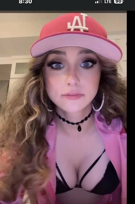 Обнаженная фотография утечки OnlyFans от Mckenzie Brooke