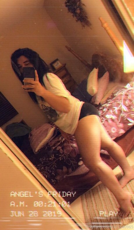 Alasti lekkinud OnlyFans-i pilt Queenangel5k