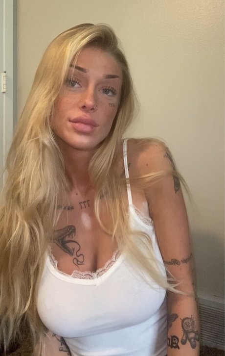 Naakte gelekte OnlyFans-foto van Rylee Pattersun