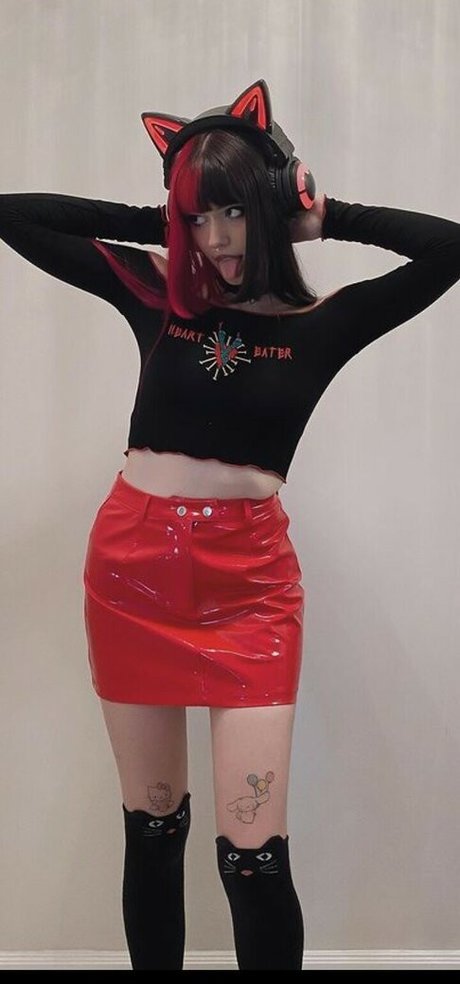 Nahá fotka uniklých OnlyFans od Lovecherrybella