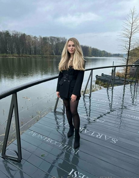 Nacktes geleaktes OnlyFans-Foto von Littlemore