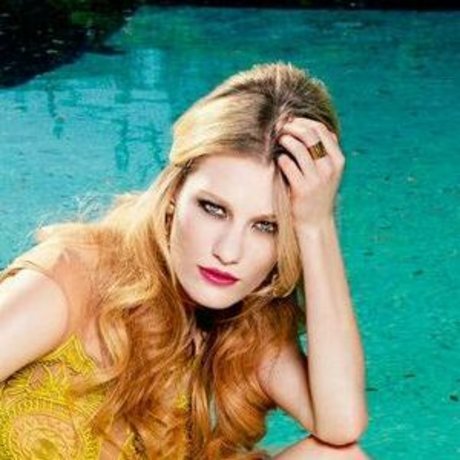 Ashley Hinshaw naked leaks OnlyFans pic