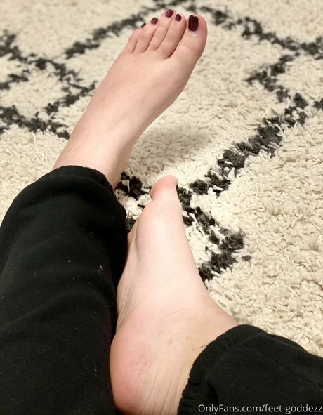 Foto desnuda filtrada de OnlyFans de Feetgoddezz