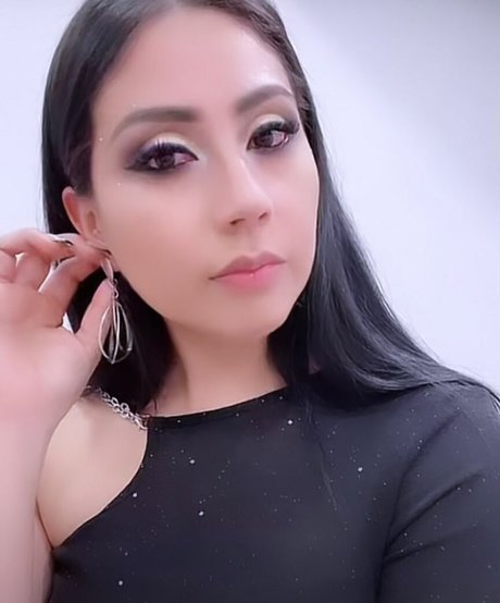 Escorpioncita3 OnlyFansリークヌード写真