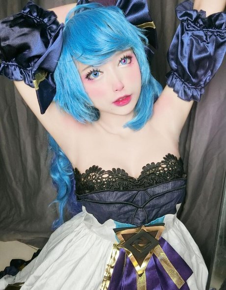 Kozumitsukumi OnlyFansリークヌード写真