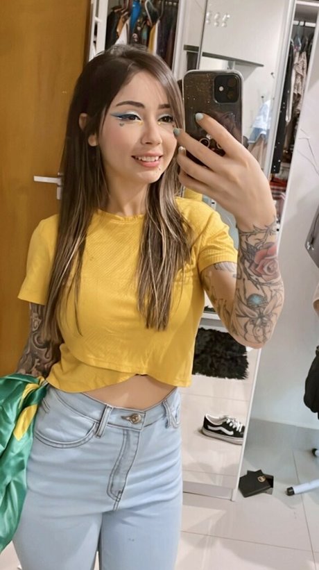 Naken lekkede OnlyFans-bilde av Sunsetgaia Asmr