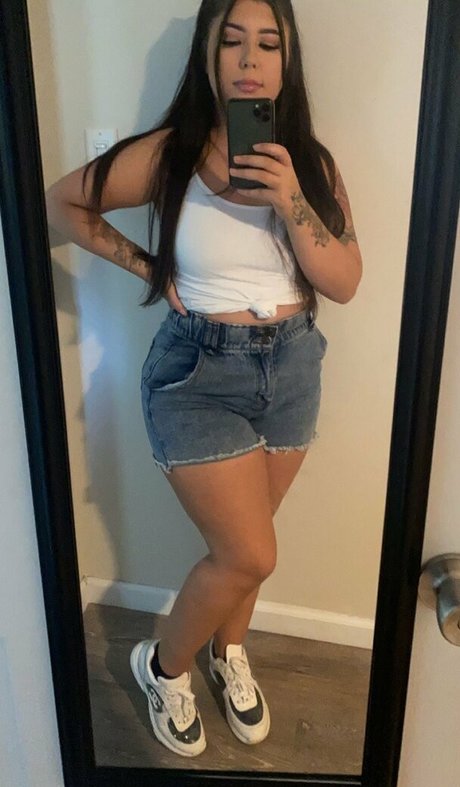 Foto desnuda filtrada de OnlyFans de Tainobabe