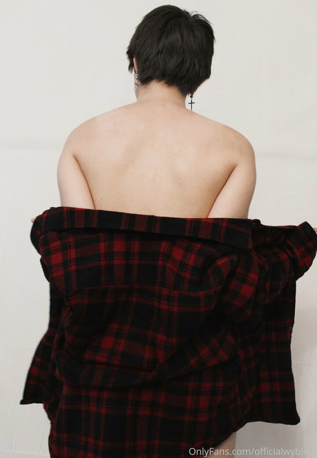 Nacktes geleaktes OnlyFans-Foto von Officialwybielo