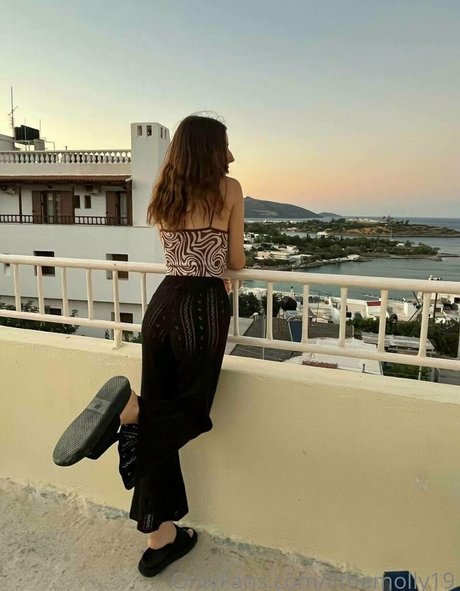 Обнаженная фотография утечки OnlyFans от Pppoisonnnivy