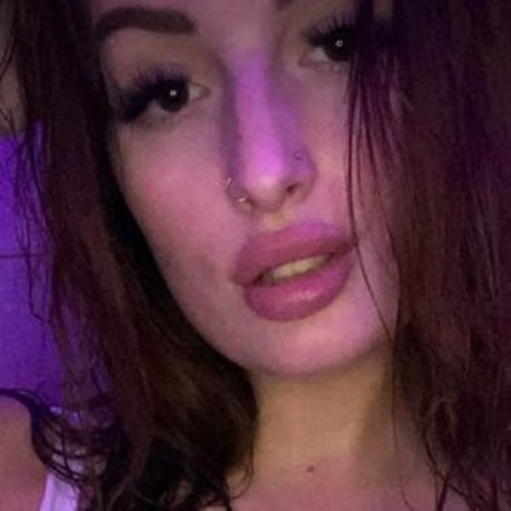 Naakte gelekte OnlyFans-foto van Michaela