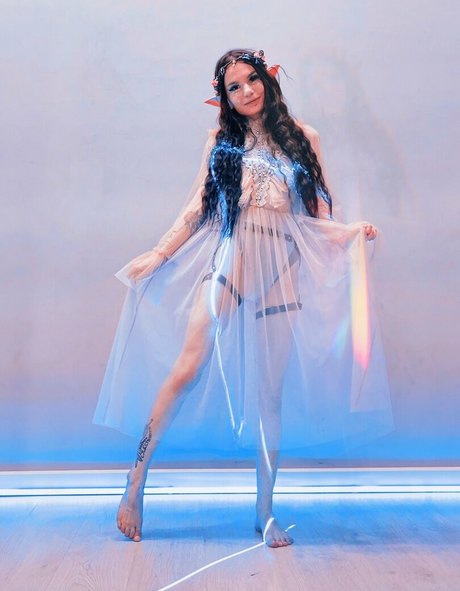 Обнаженная фотография утечки OnlyFans от Glorikitty