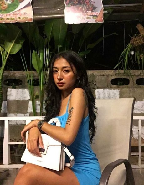 OnlyFans-model Insunny99